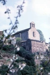 Façace ouest de l'église romane N.-D. de THINES